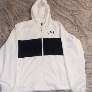 Under Armour lightweight wind breaker